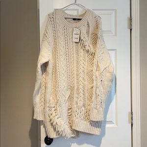 Women’s sweater/dress